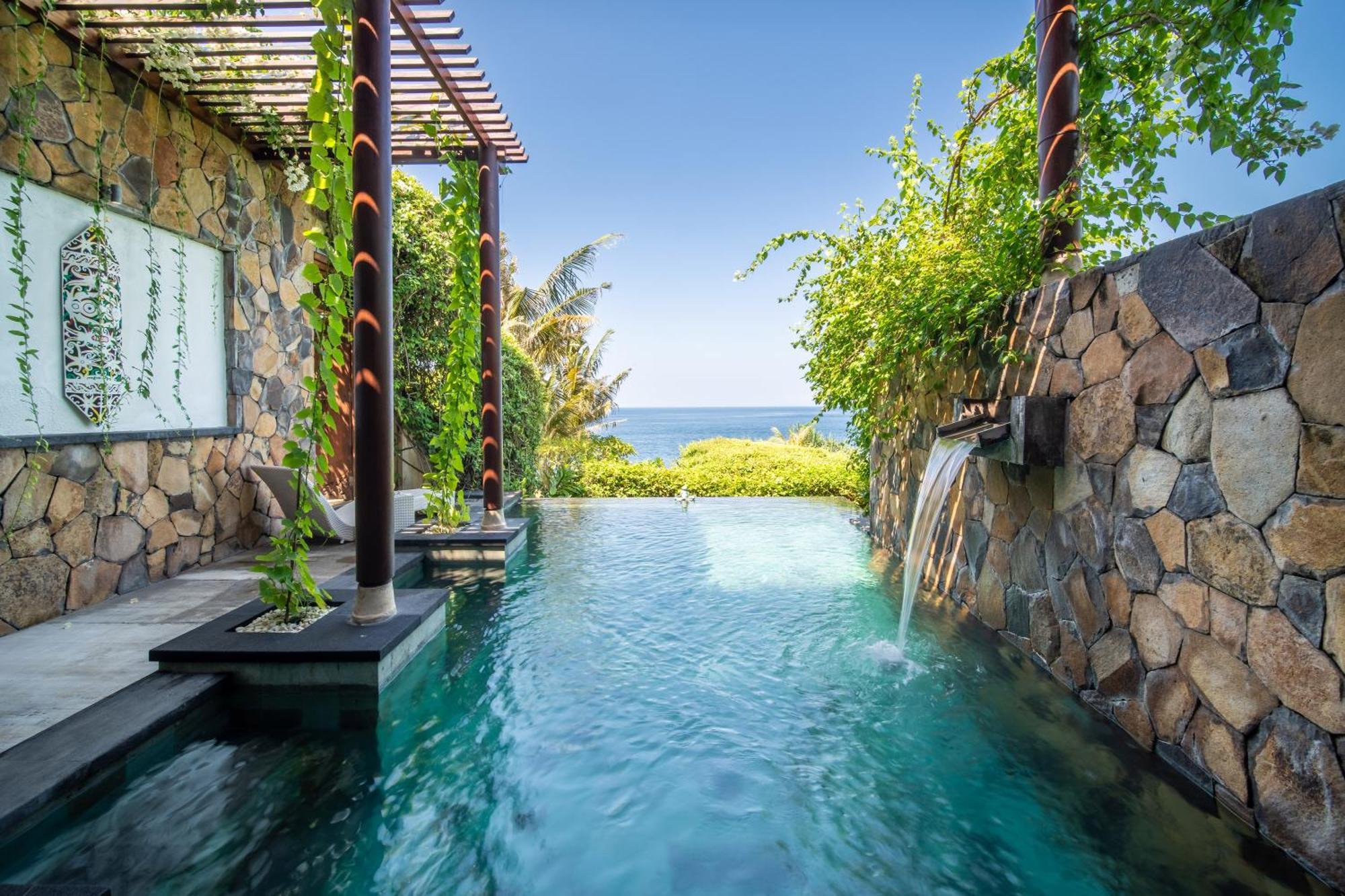 Shunyata Villas Bali Seraya Exterior photo