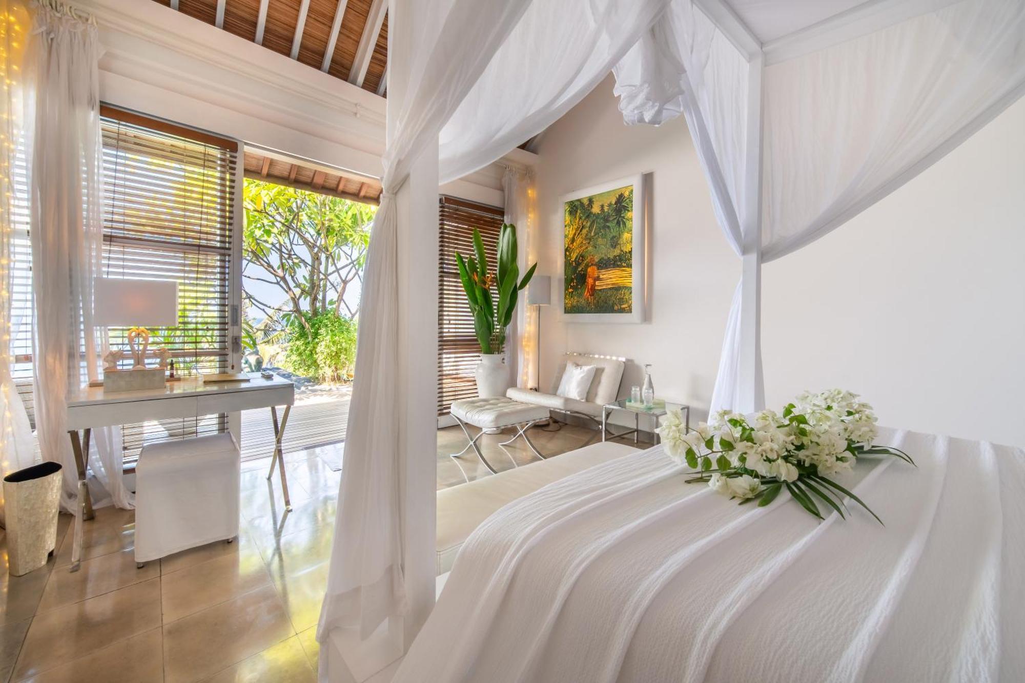 Shunyata Villas Bali Seraya Exterior photo